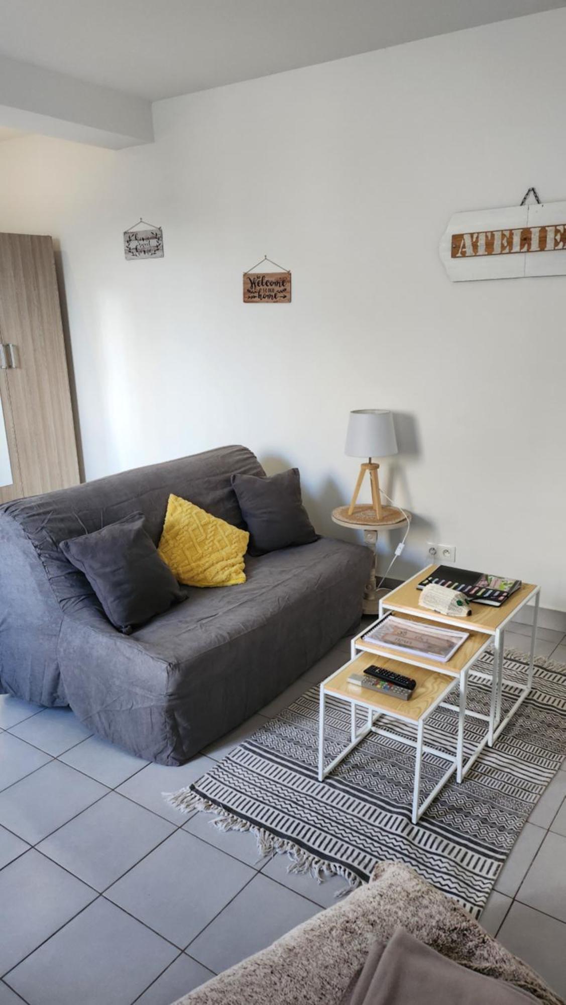 Joli Studio En Centre Ville Faremoutiers Eksteriør billede