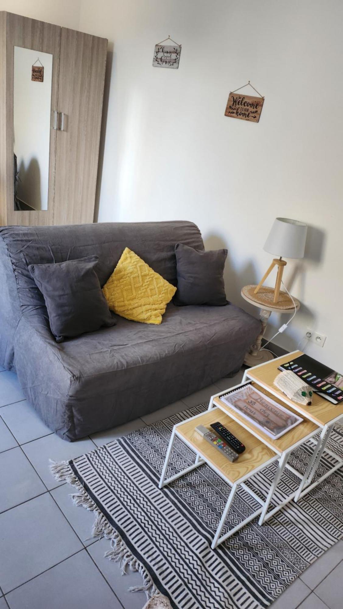 Joli Studio En Centre Ville Faremoutiers Eksteriør billede
