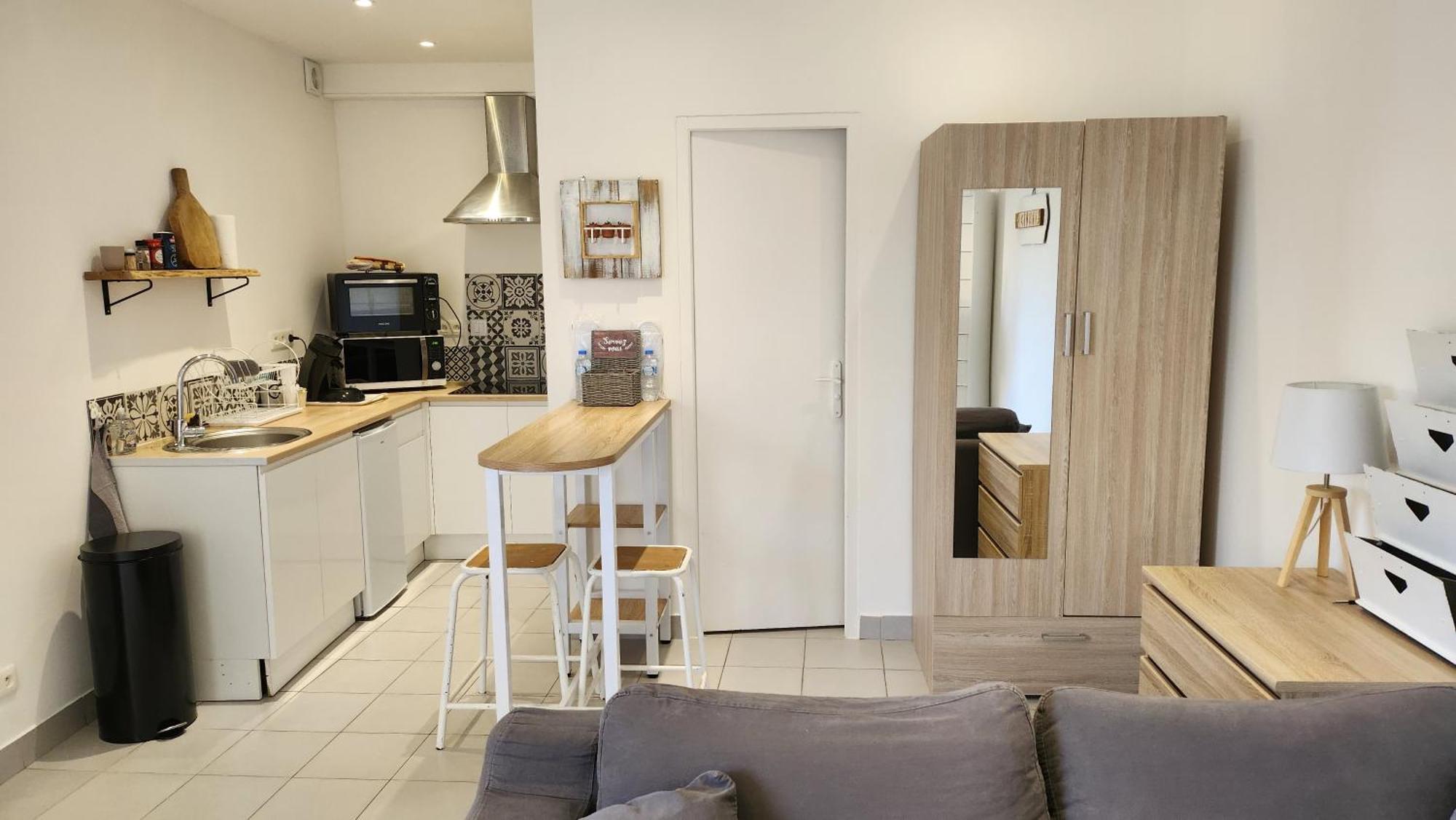Joli Studio En Centre Ville Faremoutiers Eksteriør billede